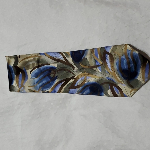 Jerry Garcia Butterfly Study II collection fourteen men's tie - Picture 2 of 5